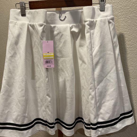 NWT Wild Fable Women’s Skirt Size 4X - Picture 2 of 5